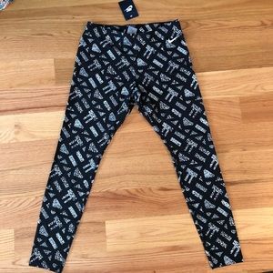 Nike NWT Leggings
